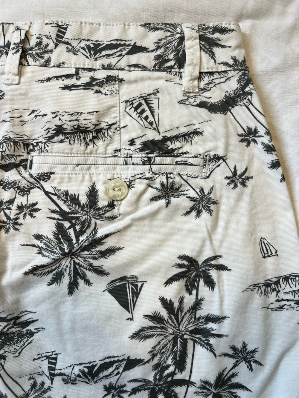 Denim & Flower Black on White Island-Print Cotton Shorts - Picture 7 of 9